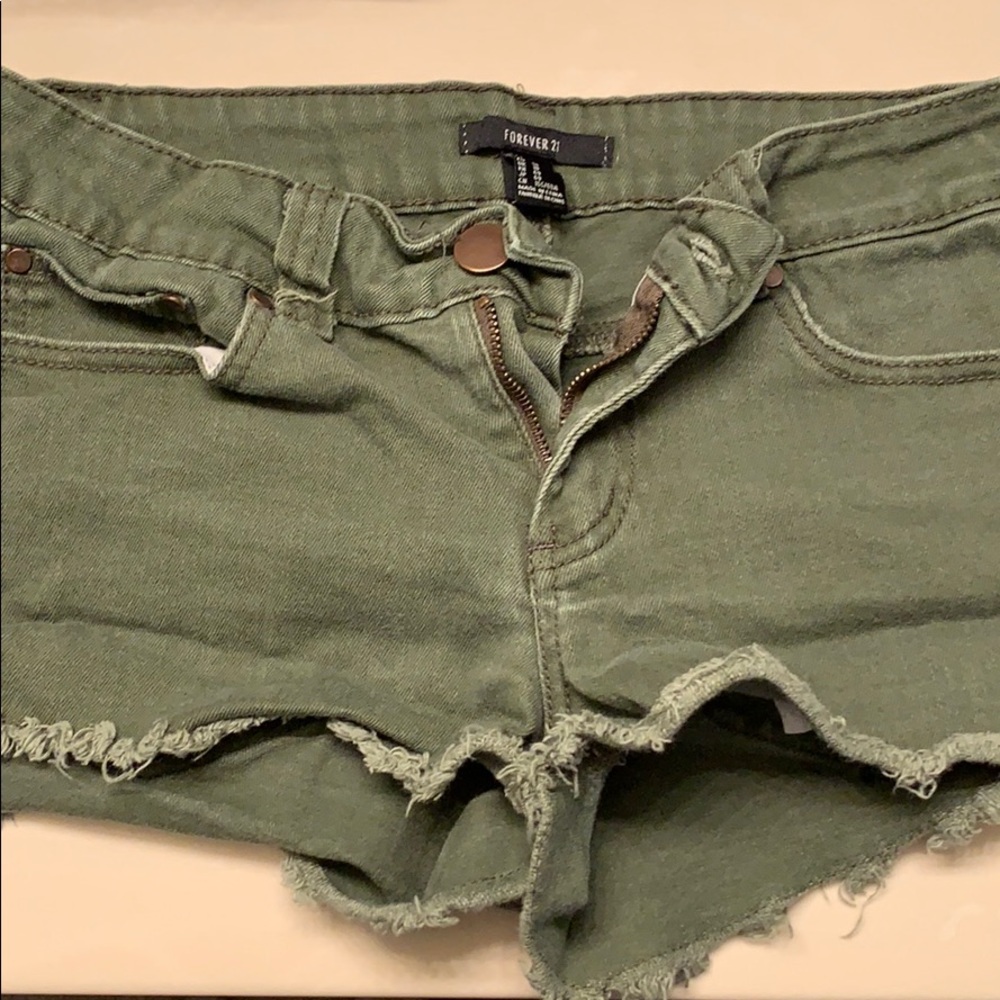 Green short